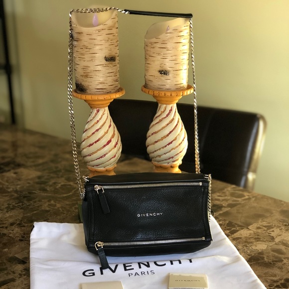 AUTH Givenchy Pandora NEW With DUSTBAG GORGEOUS 🌺 - Picture 3 of 8